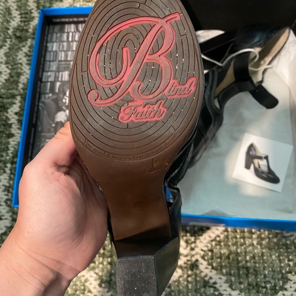 John Fluevog Sigourney Black Leather Heels - Picture 10 of 16